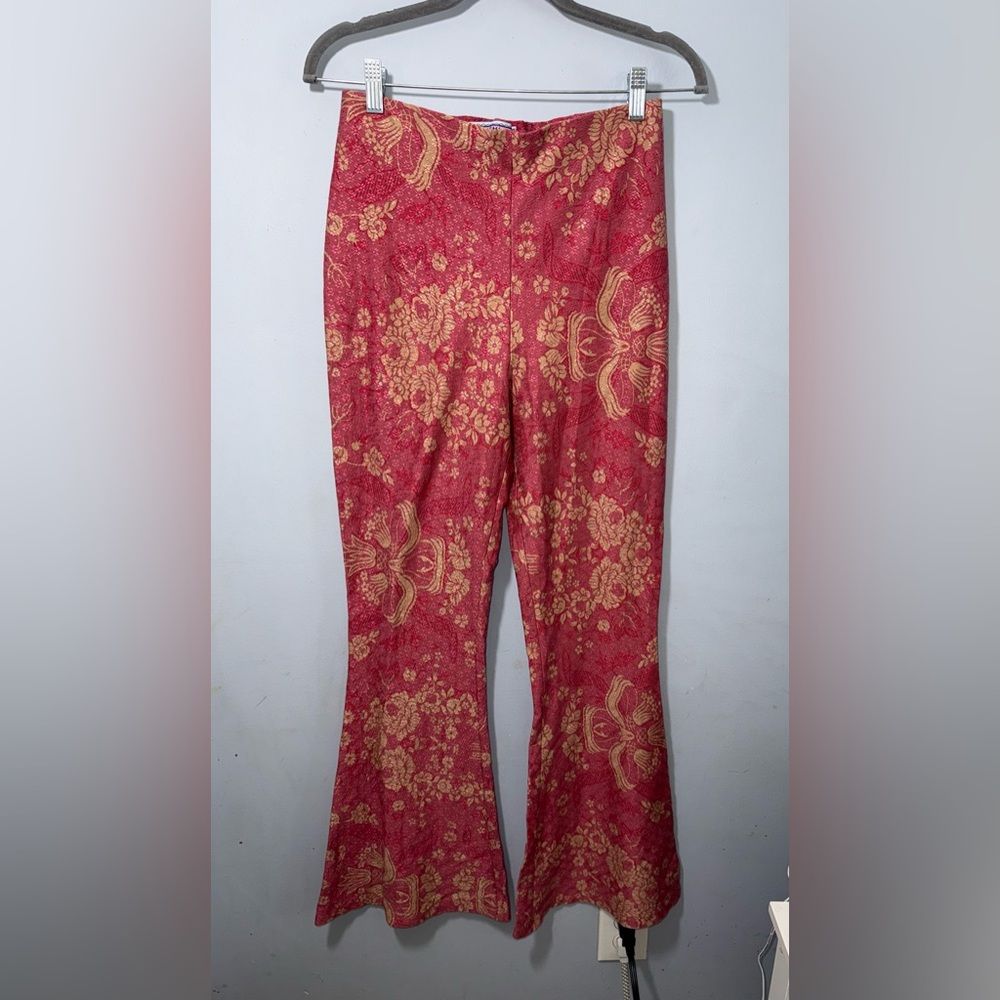 Kimchi Blue Womenâs Floral Dusty Pink Patterned Flared Pant M Boho